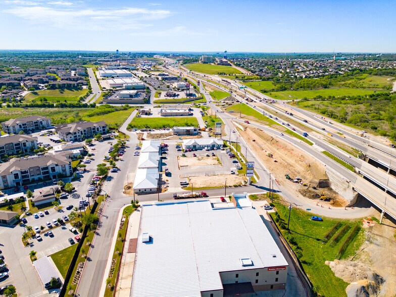 More Photos Of 7323 N Loop 1604 E, San Antonio Unknown For Lease