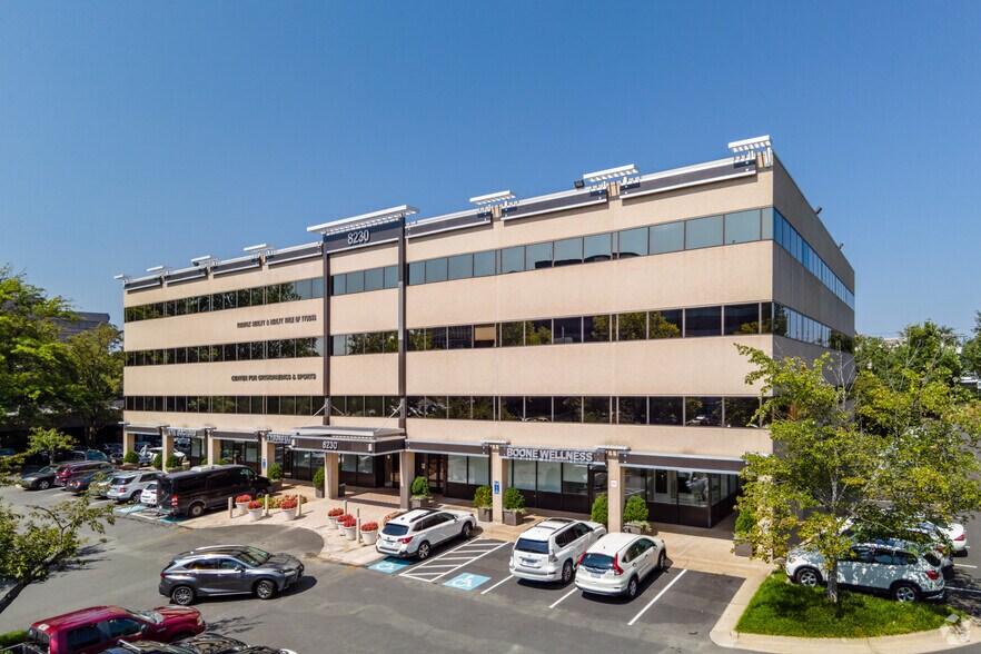 More Photos Of 8230 Boone Blvd, Vienna Office For Lease