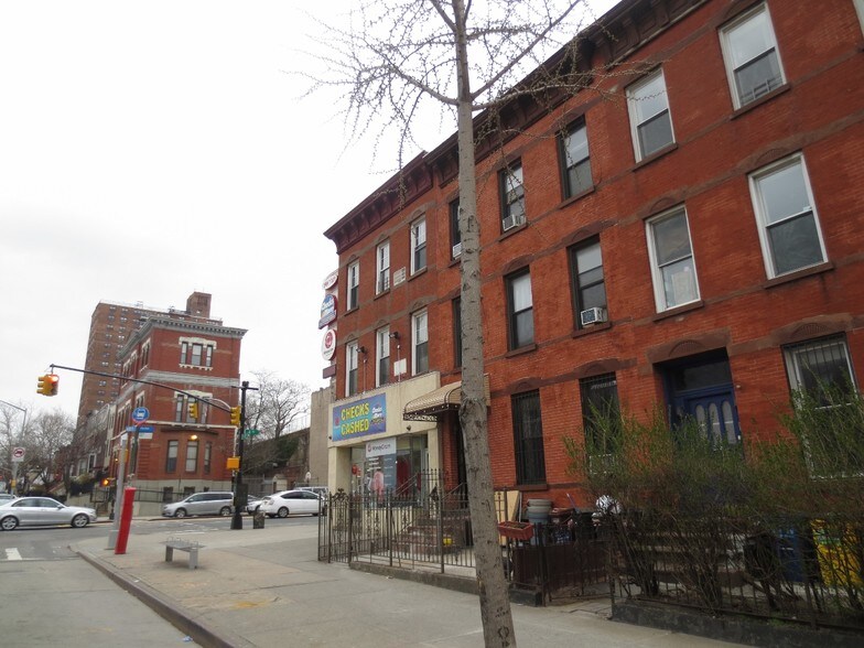 More Photos Of 250 9th St, Brooklyn Apartments For Sale