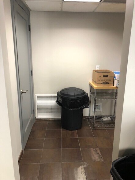 More Photos Of 21 George St, Charleston Apartments For Lease