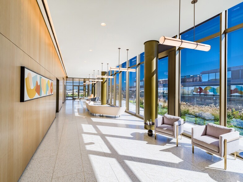 More Photos Of 670 Maine Ave SW, Washington Office For Lease