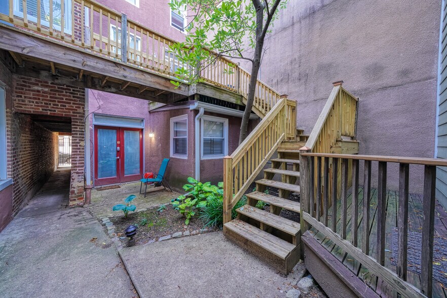 More Photos Of 500 W Franklin St, Baltimore Apartments For Sale