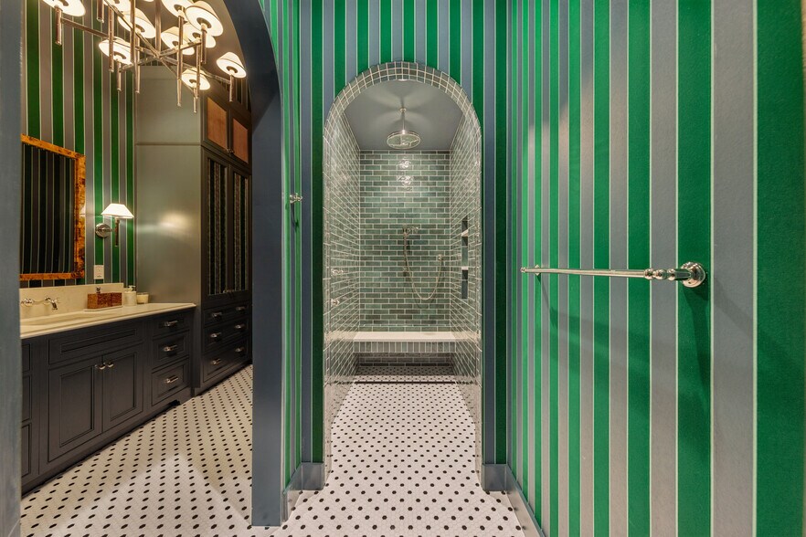 More Photos Of 3095 Soperton Dr, Bluffton Light Distribution For Sale