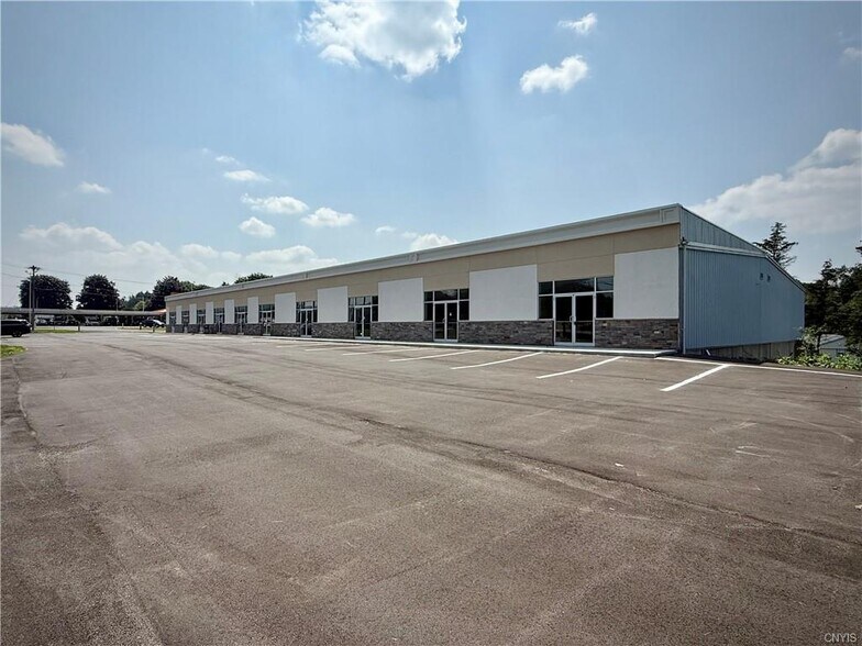 More Photos Of 3505 West Rd, Cortland Freestanding For Lease