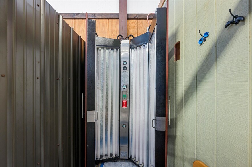 More Photos Of 3947 Route 899, Marienville Freestanding For Lease