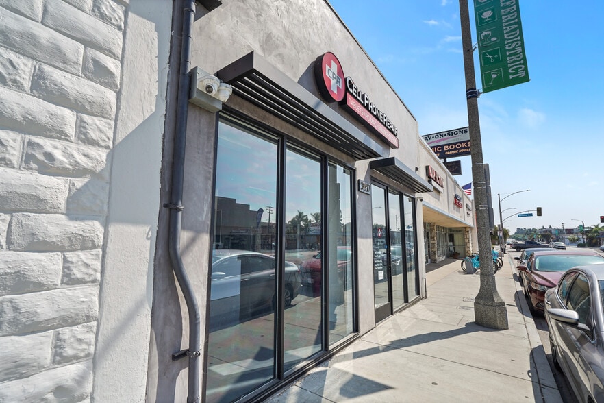 More Photos Of 3909-3917 E Anaheim St, Long Beach Storefront For Lease
