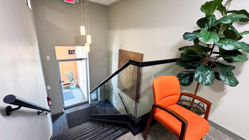 More Photos Of 729 Academy St, Kalamazoo Office For Lease