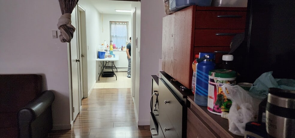 More Photos Of 6 Alliotts Pl, Palisades Park Apartments For Sale