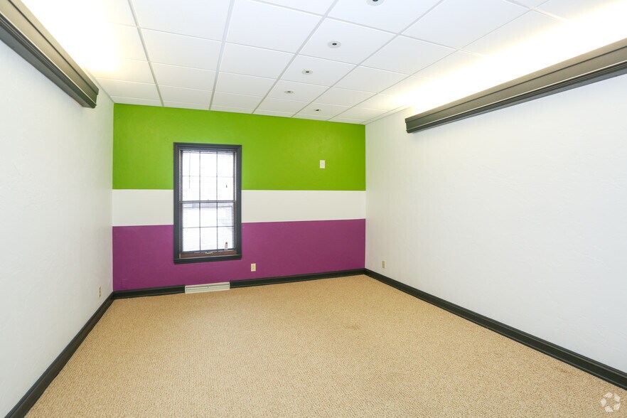 More Photos Of 10144 N Port Washington Rd, Mequon Loft Creative Space For Lease