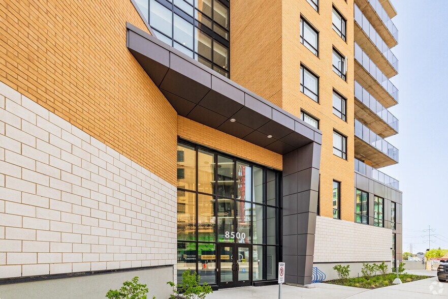 More Photos Of 8500 Boul Viau, Saint-leonard Apartments For Lease