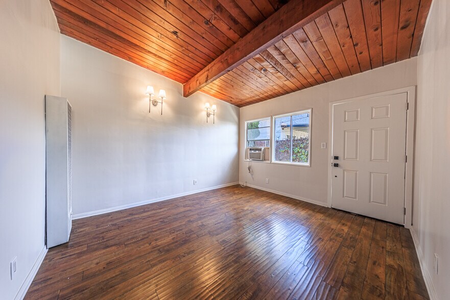 More Photos Of 5629 Cleon Ave, North Hollywood Multifamily For Sale