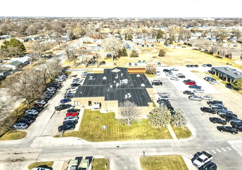 More Photos Of 729 N Custer Ave, Grand Island Medical For Sale
