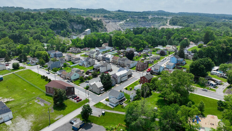 More Photos Of 601 S Front St, Wrightsville Specialty For Sale