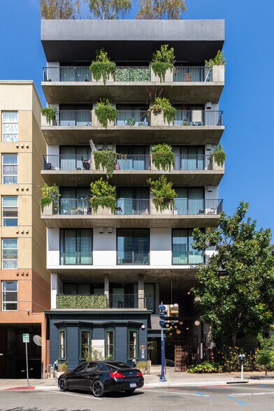 More Photos Of 454 13th St, San Diego Apartments For Sale