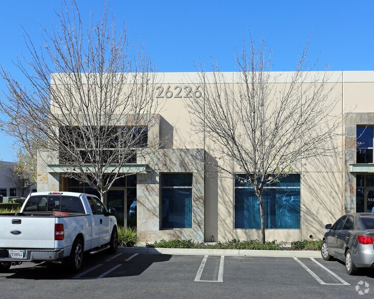 More Photos Of 26226 Enterprise Ct, Lake Forest Warehouse For Lease