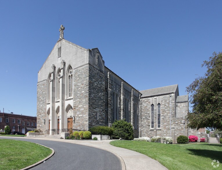 More Photos Of 3500 Belair Rd, Baltimore Religious Facility For Sale