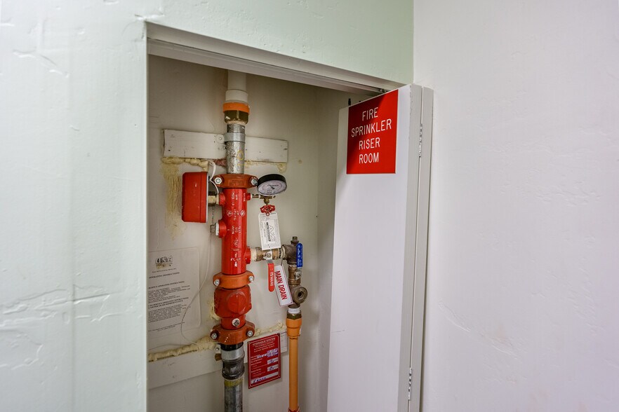 More Photos Of 1765 E Villa Dr, Cottonwood Office For Sale