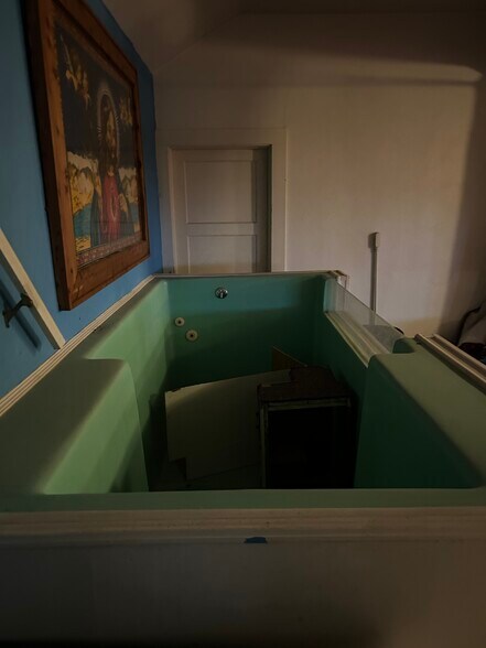 More Photos Of 1107 Spring St, Hot Springs Flex For Lease