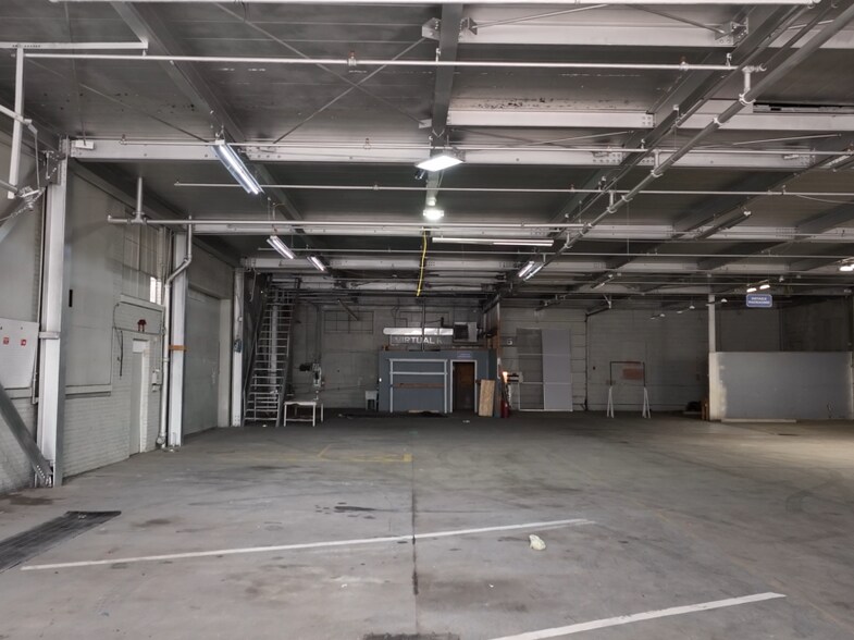 More Photos Of 1006-1026 Hanover Ave, Allentown Warehouse For Lease