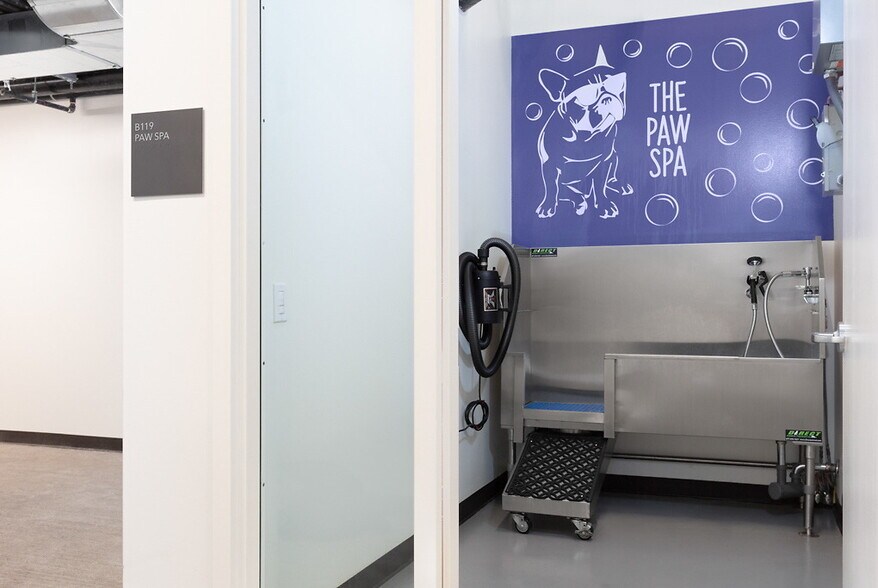 More Photos Of 500 Folsom St, San Francisco Multifamily For Sale