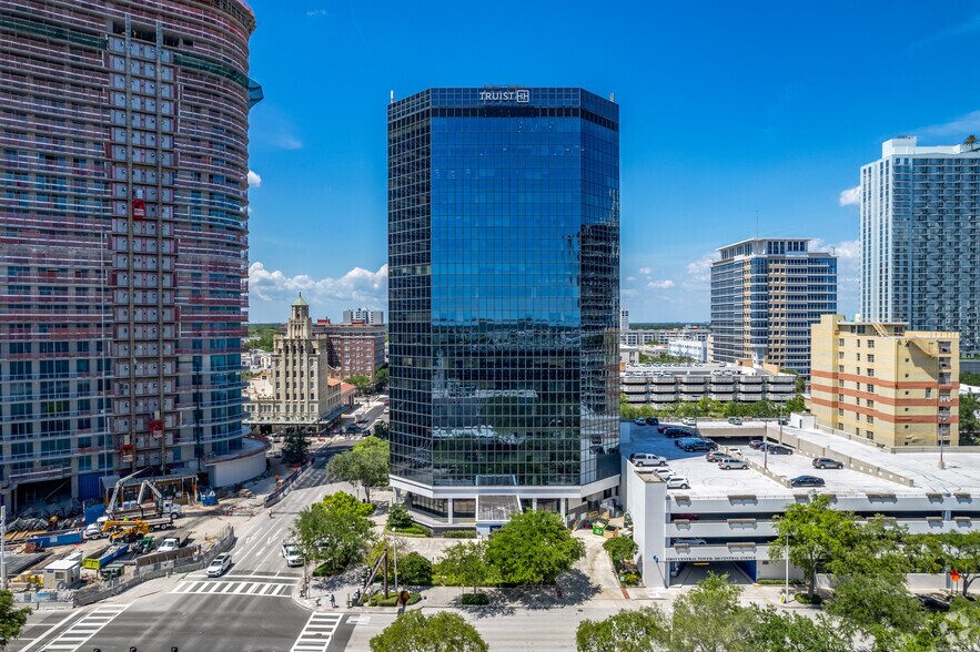 More Photos Of 360 Central Ave, Saint Petersburg Office For Lease