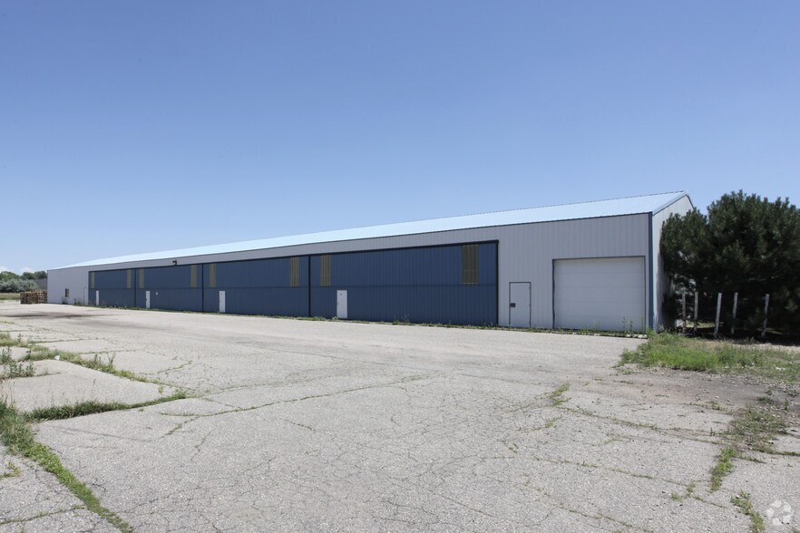 More Photos Of 2100 Airway Ave, Fort Collins Unknown For Lease