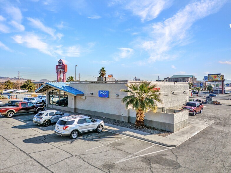 More Photos Of 4860 Boulder Hwy, Las Vegas Restaurant For Sale