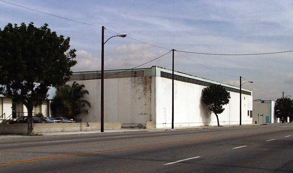 More Photos Of 4555 S Everett Ave, Vernon Manufacturing For Lease