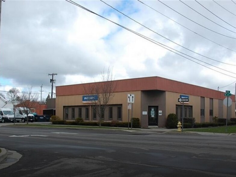 Primary Photo Of 401 Clinton, Jamestown Storefront Retail Office For Sale
