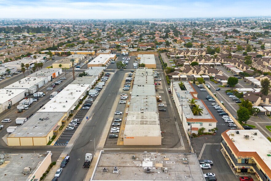 More Photos Of 14932 Dillow St, Westminster Industrial For Sale