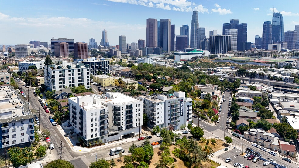 More Photos Of 1350 W Court St, Los Angeles Apartments For Sale