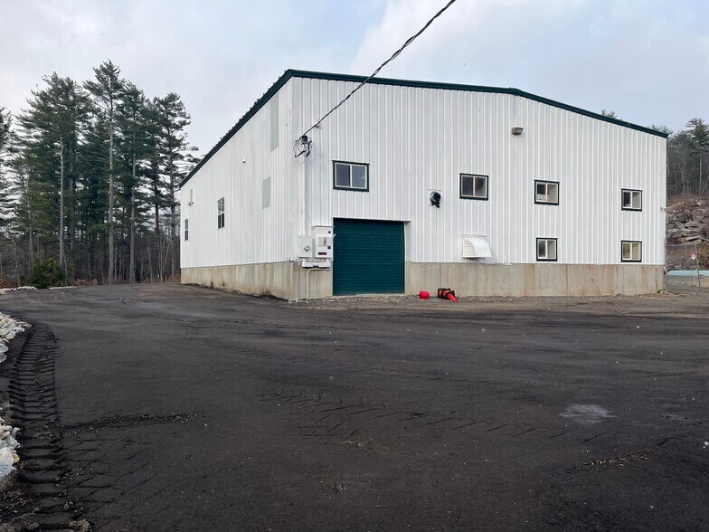 More Photos Of 201 Route 13, Brookline Light Distribution For Sale