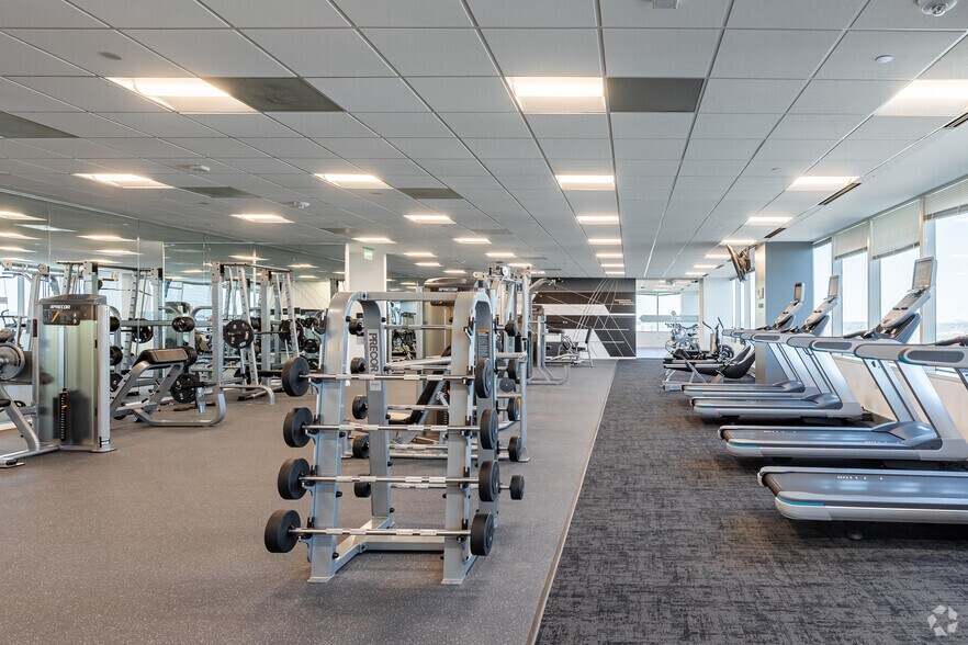 More Photos Of 3350 Peachtree Rd Ne, Atlanta Office For Lease