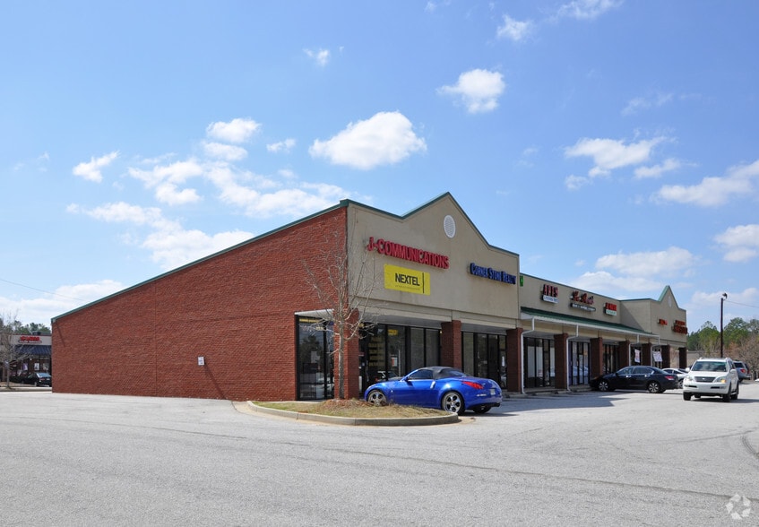 More Photos Of 1240-1254 Highway 138 SW, Riverdale Storefront For Lease