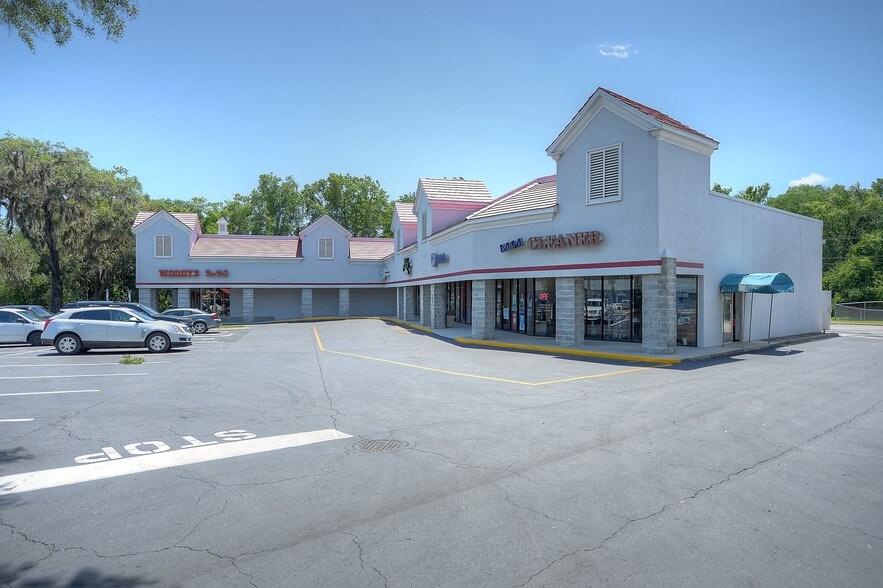 More Photos Of 1305 N Orange Ave, Green Cove Springs Unknown For Lease