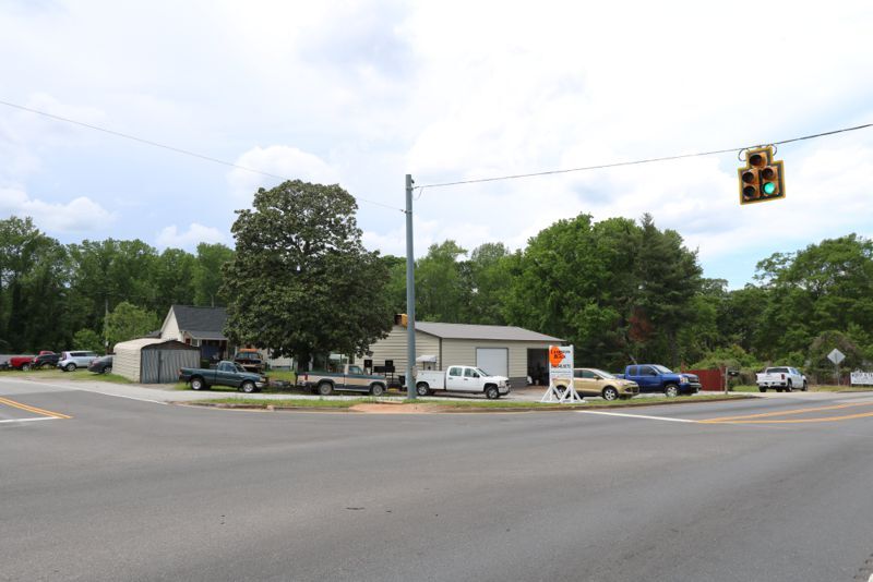 More Photos Of 1101 N Main St, Greer Auto Repair For Sale
