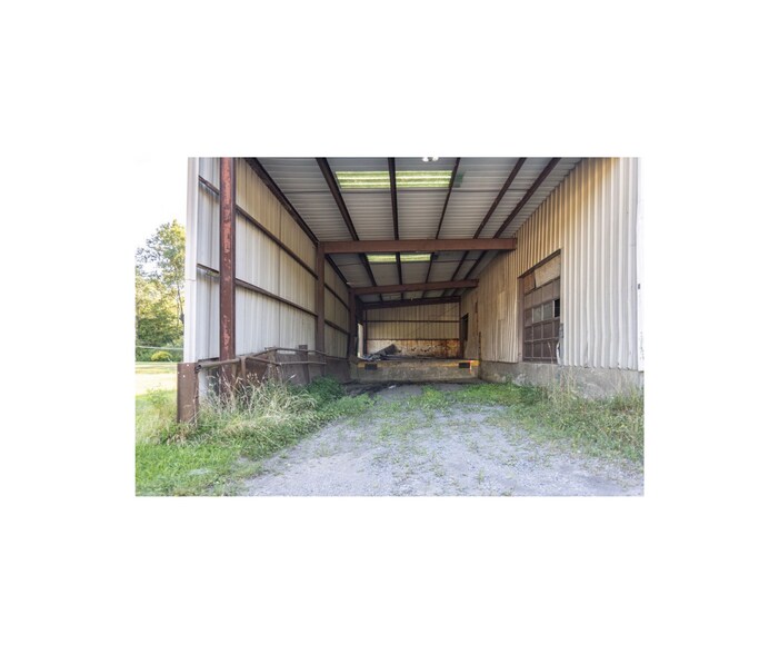 More Photos Of 189 Commercial St, Genesee Industrial For Sale