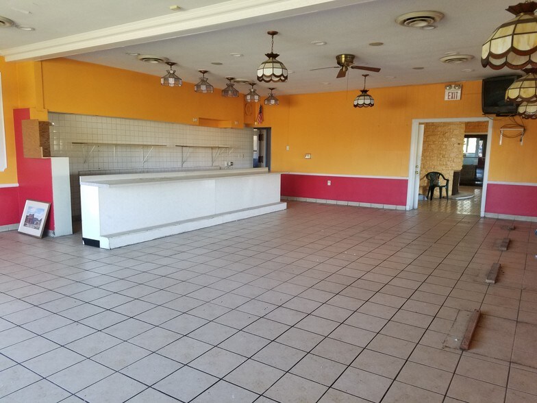 More Photos Of 23819 W Eames St, Channahon Restaurant For Sale