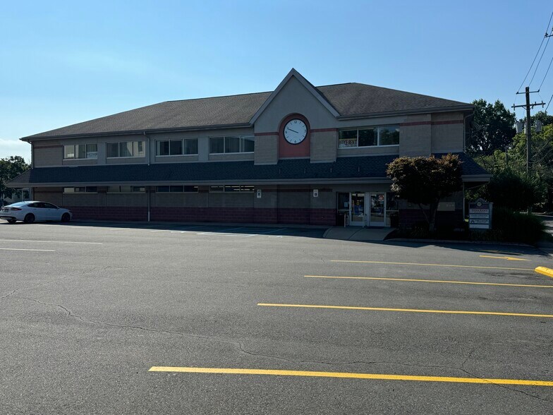 More Photos Of 777 Wyoming Ave, Kingston General Retail For Lease