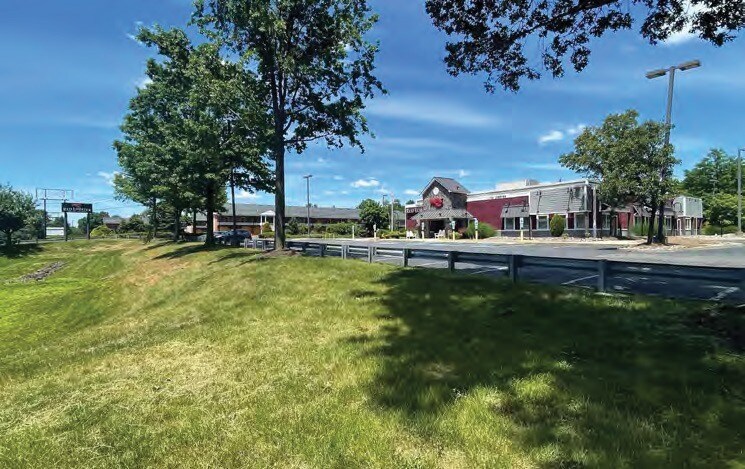 More Photos Of 1271 Us Highway 22, Bridgewater Restaurant For Lease