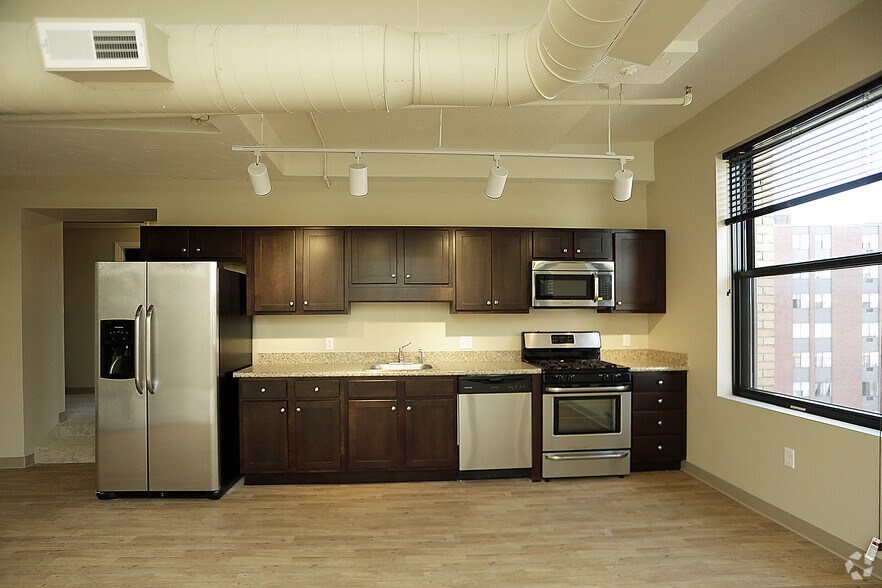More Photos Of 24 Merrimack St, Lowell Apartments For Sale