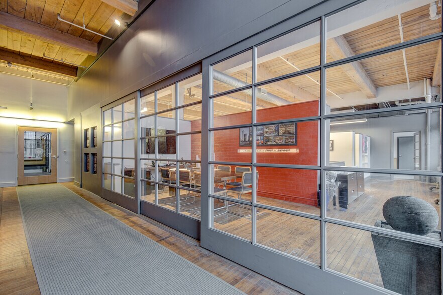 More Photos Of 1216-1220 Arch St, Philadelphia Loft Creative Space For Sale