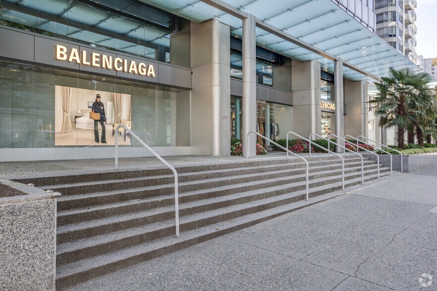 More Photos Of 1090 W Georgia St, Vancouver Office For Lease