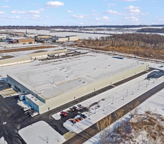 Primary Photo Of 395 Patillo Rd, Tecumseh Warehouse For Lease