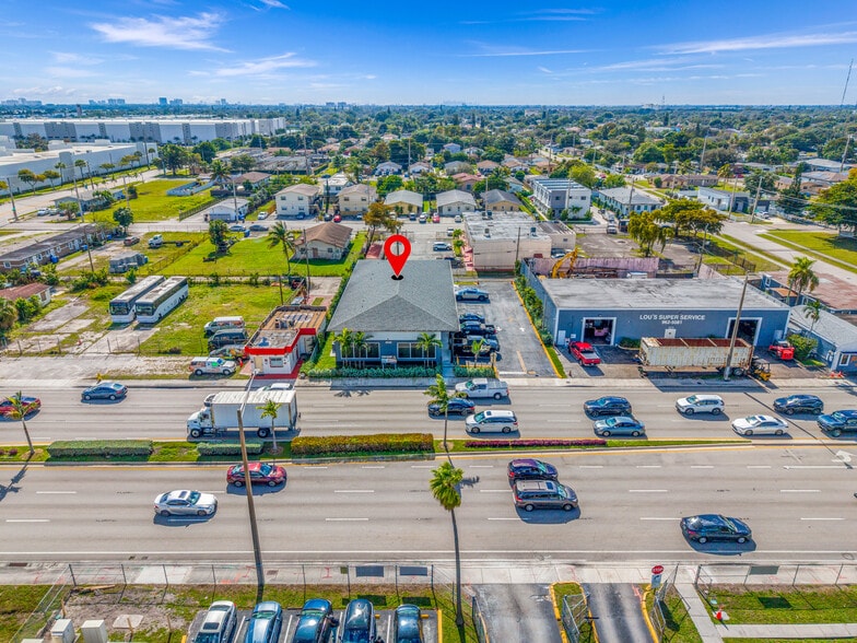 More Photos Of 4030 Pembroke Rd, Hollywood Freestanding For Sale