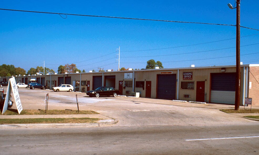 More Photos Of 6300 W Little York Rd, Houston Warehouse For Lease