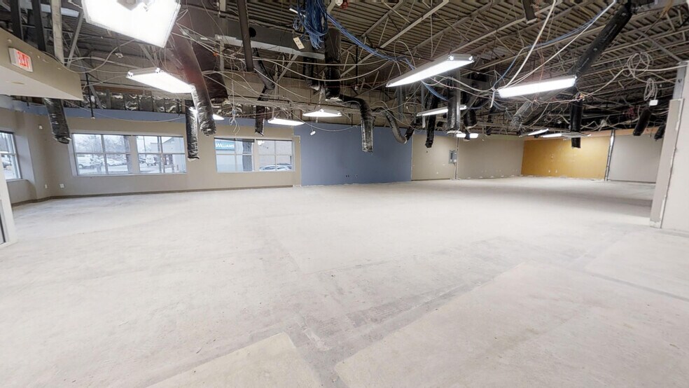 More Photos Of 106 W Landis Ave, Vineland Storefront For Sale