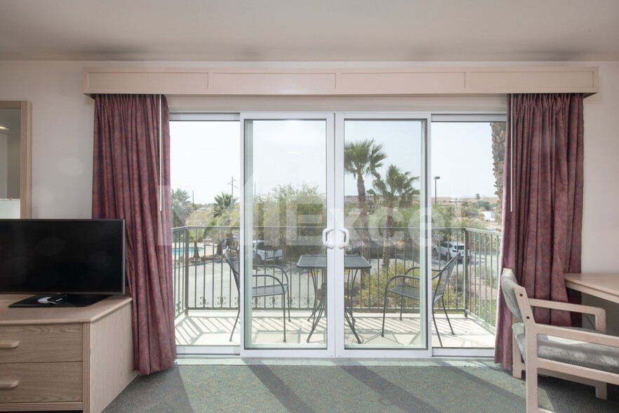 More Photos Of 520 N Moapa Valley Blvd, Overton Hotel For Sale