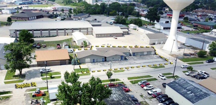 Primary Photo Of 203-223 W Sophia St, Maumee Warehouse For Sale