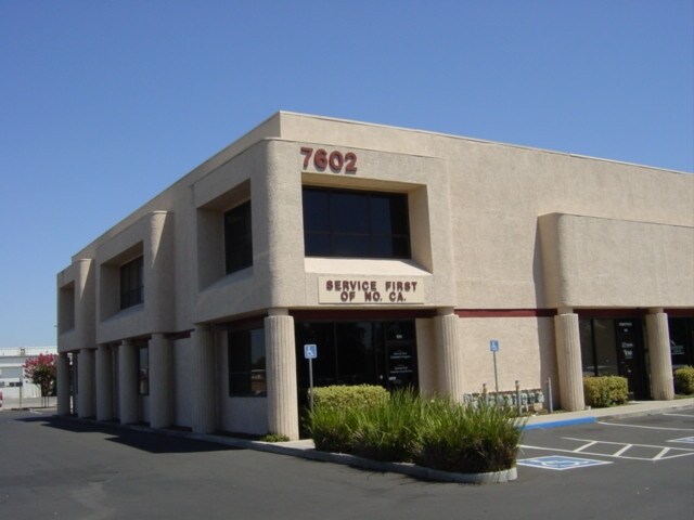 More Photos Of 7602 Murray Dr, Stockton Flex For Lease